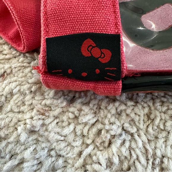 Hello Kitty Loungefly Heart Logo tote beach bag - hard to find! - Picture 3 of 4